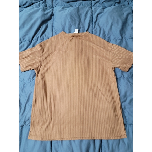 NWOT Ribbed Top - Picture 2 of 8